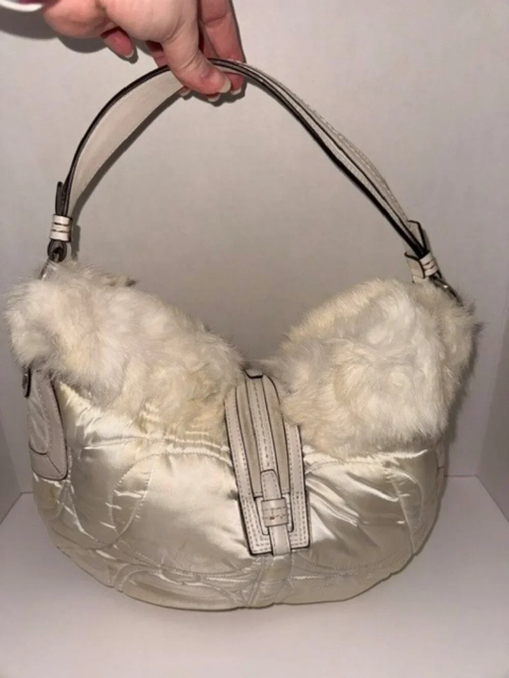 🤍 Authentic Coach White Satin & Faux Fur Hobo Bag